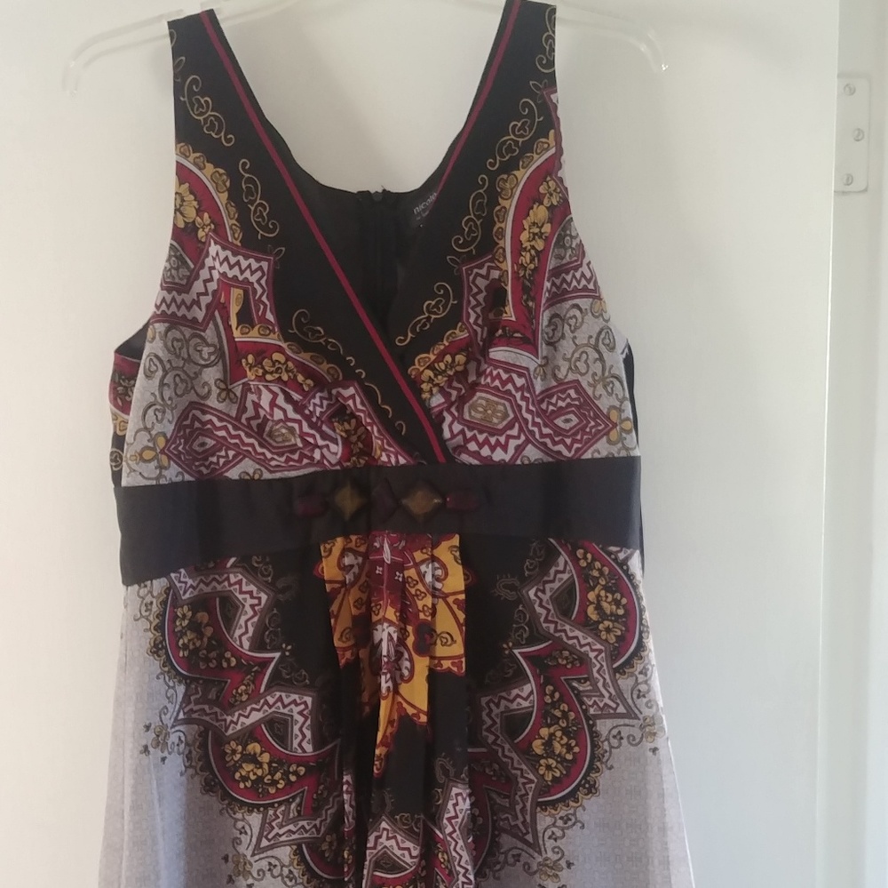 Nicole Miller multi color knee length dress